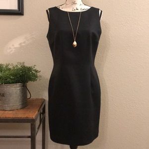 ⬇️ Ann Taylor LOFT - Sleeveless Black Dress Size 8
